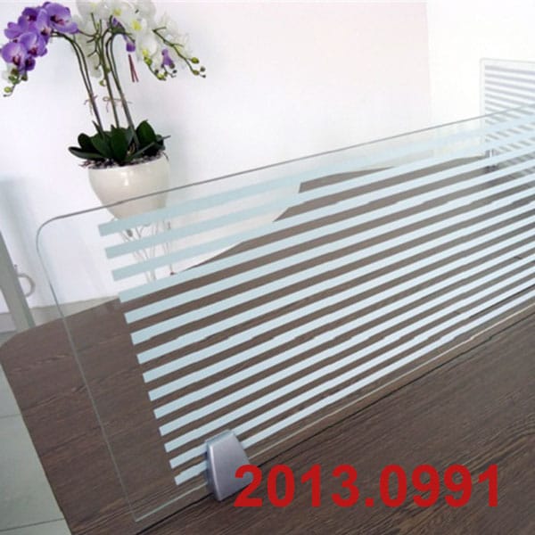 Kẹp vách ngăn bàn làm việc 01 - Ảnh 3